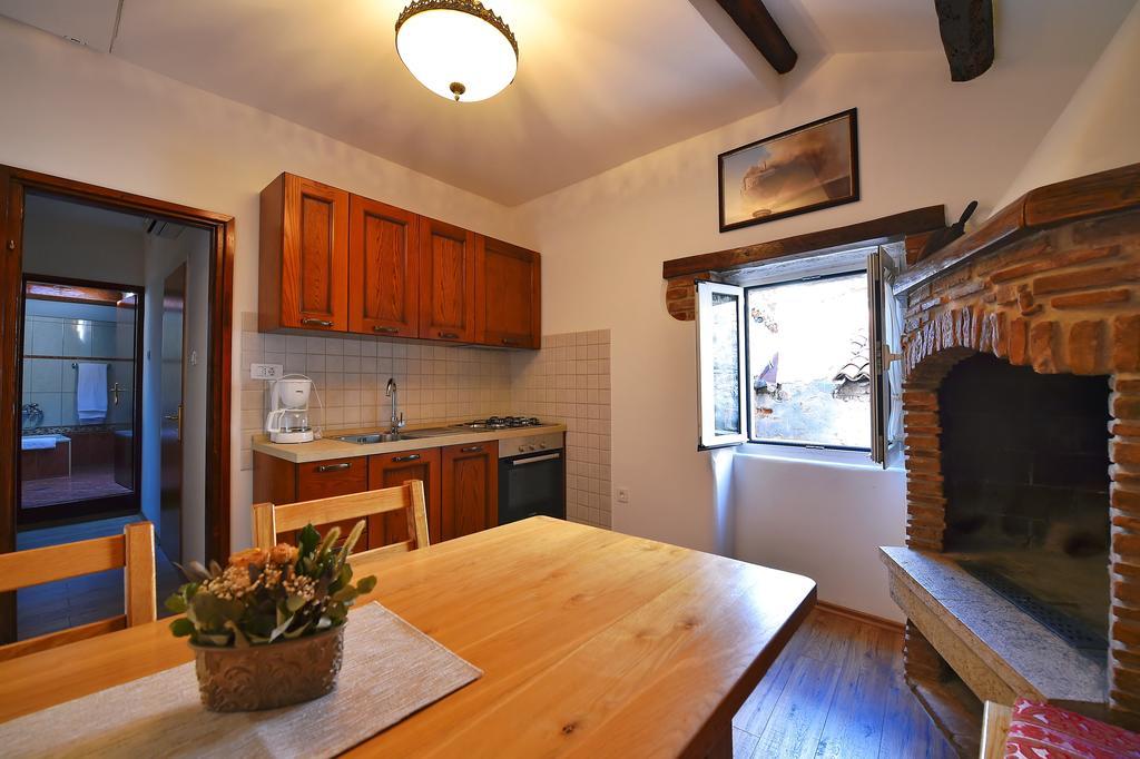 Antique Apartment Arsenale Rovinj Kültér fotó